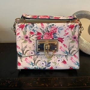 Pink Floral bag 💕